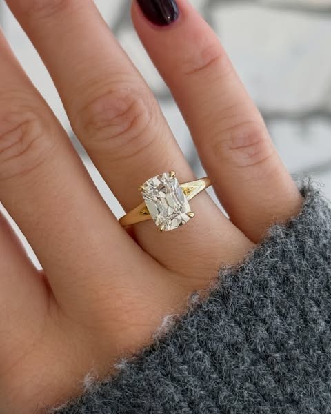 3.59 Ct Cushion Lab Grown Diamond Luxury Engagement Ring Solid 18K Yellow Gold