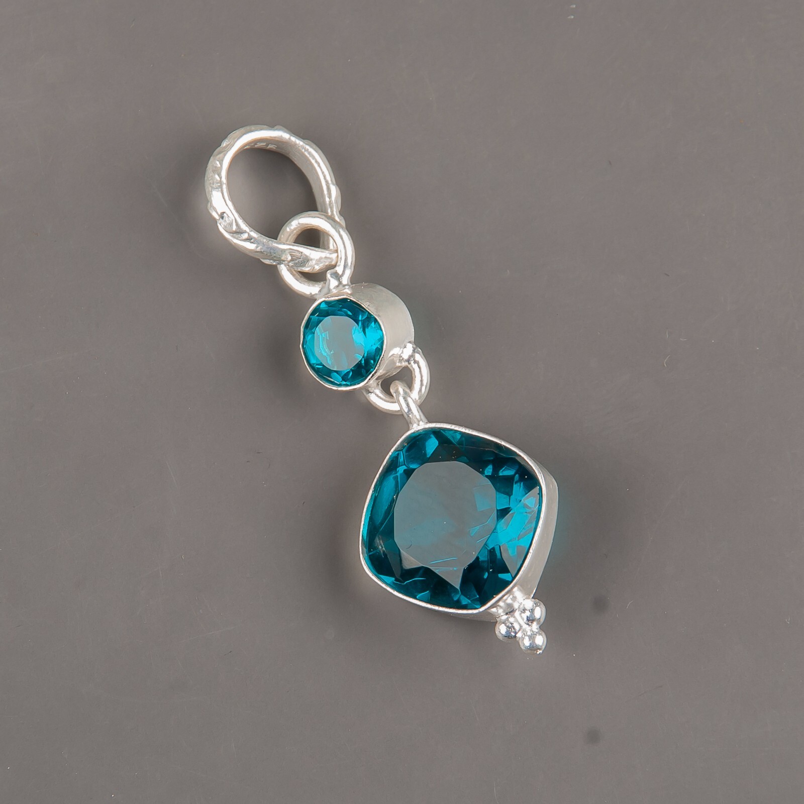 Apatite Gemstone 925 Sterling Silver Jewelry Handmade Pendant1.60″ Gift For Wife