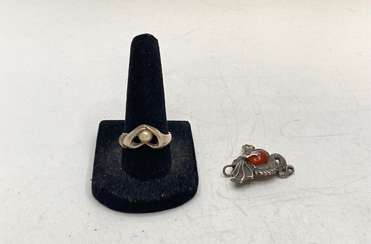 Sterling Silver 925 Pearl Hands Ring Size 7.75 & Dragon Slide Pendant Set