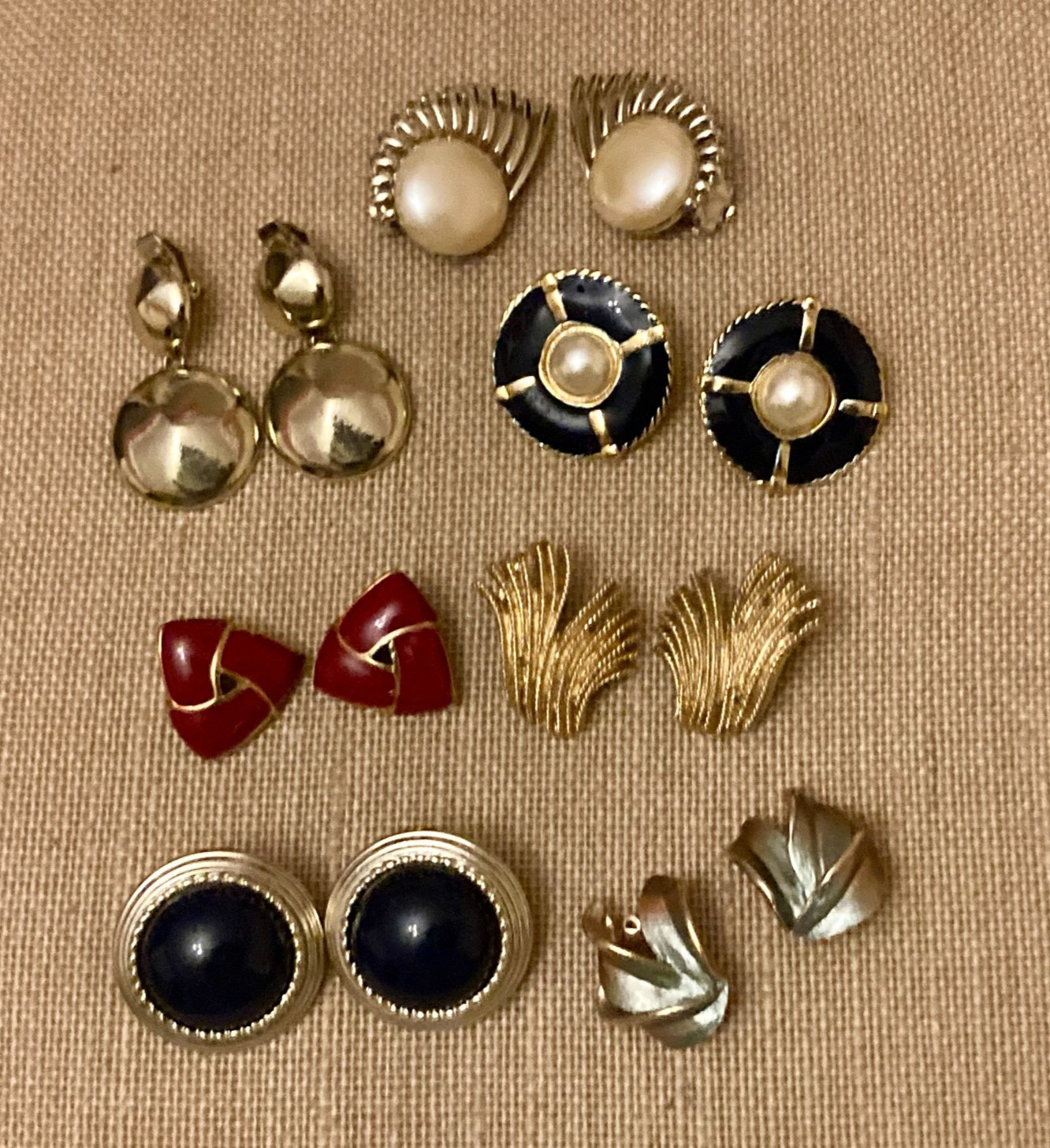 Vintage Clip On Earrings Lot Mixed Metals Enamel Faux Pearl Dangle 1 Signed