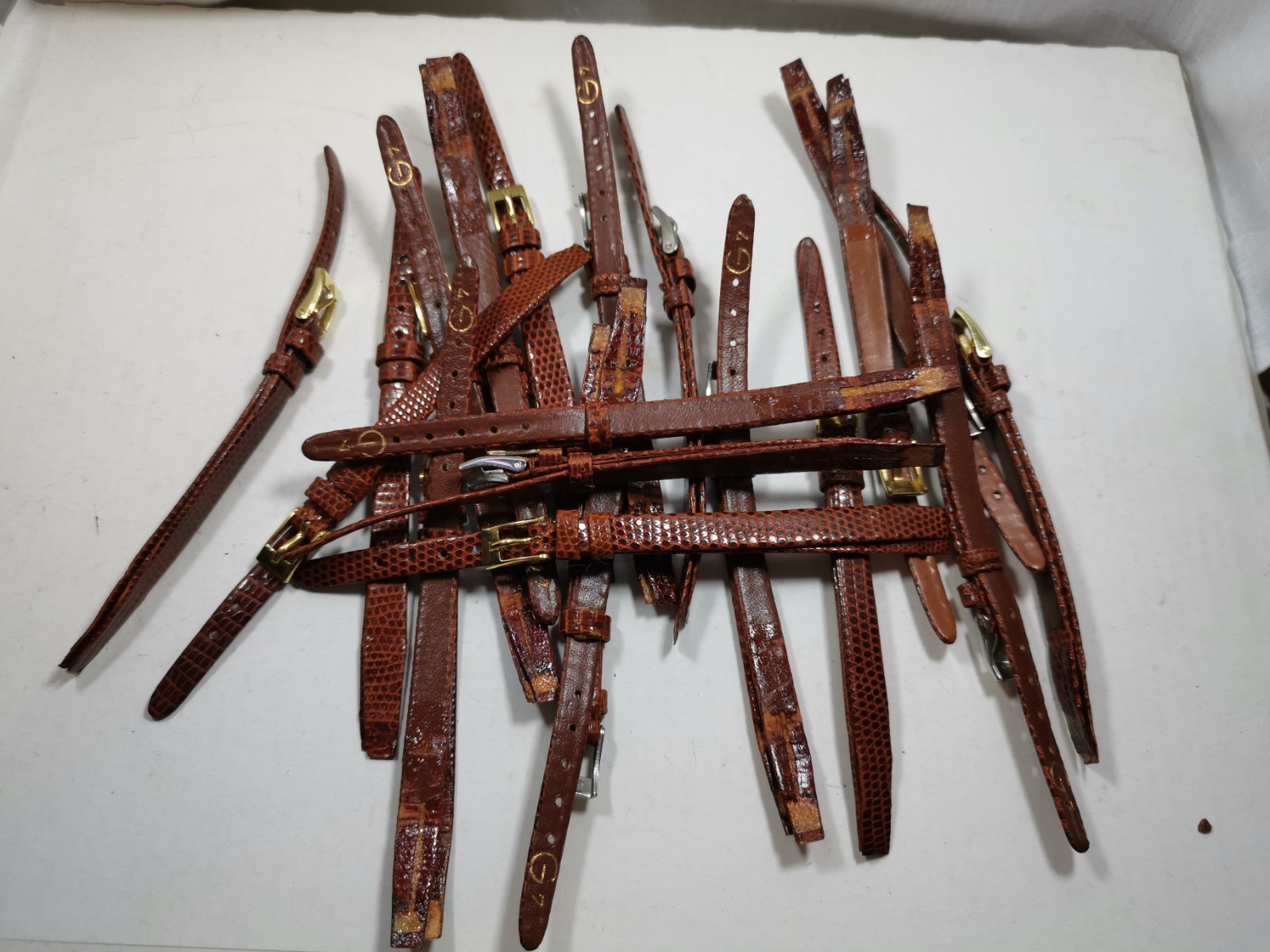 Lot 40 x Vintage Watch Straps Brown Leather Open-Ended Glue-On 7mm-12mm G12 NOS