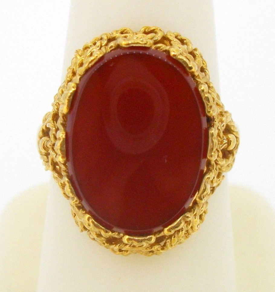Ring 10k yellow gold red Carnelian stone oval 12 x 16 mm finger size 7