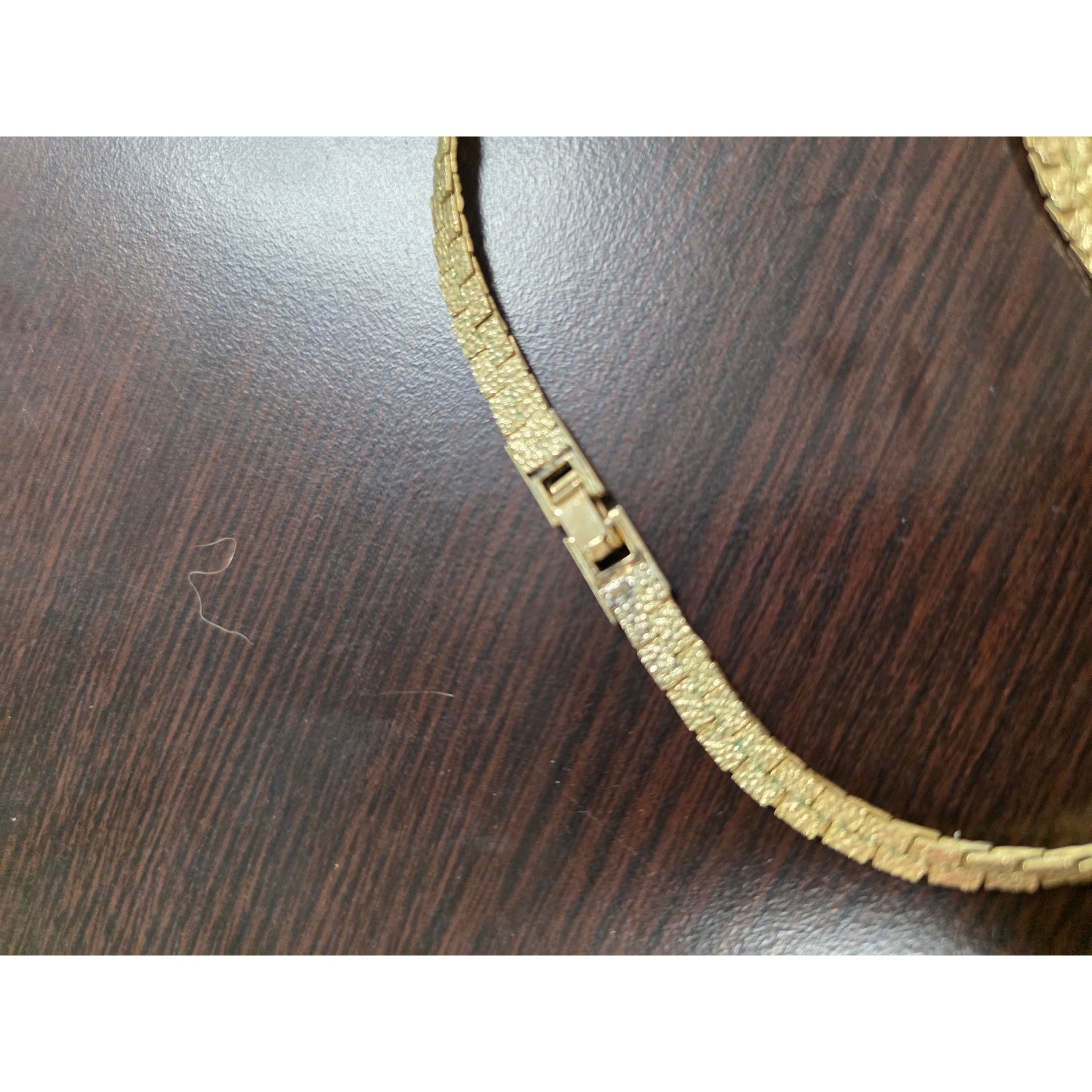 Vintage Gold Tone Nugget Flat Link Chain Necklace Textured Bark Finish 27g