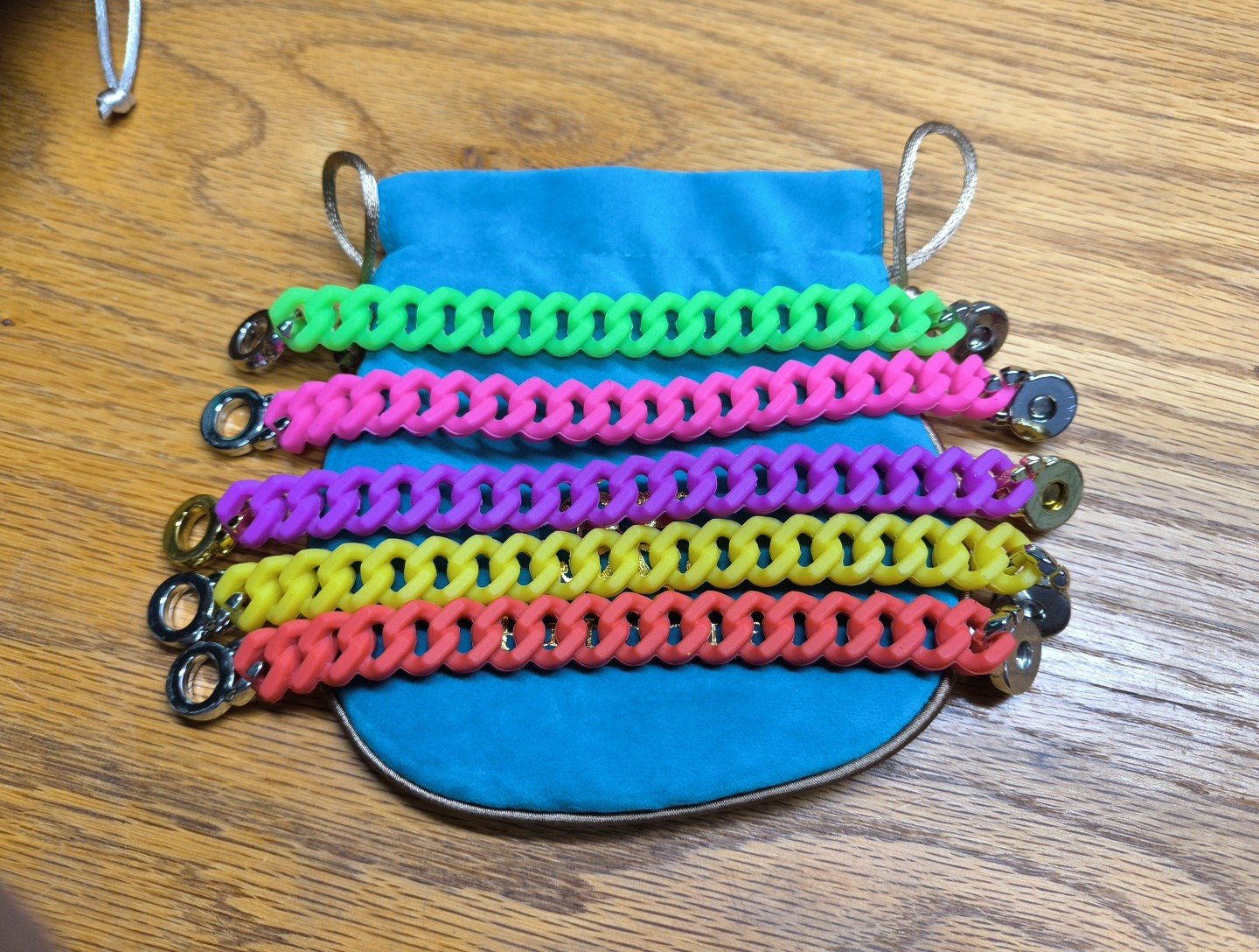 Lot Of 5 Different Colors Rustic Cuff Turn Lock Silicone Mock Chain