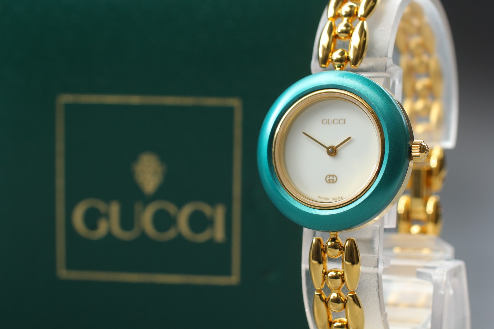 [Near MINT] GUCCI Change Bezel 1200 1100-L Gold Belt Women’s Watch w/ Box