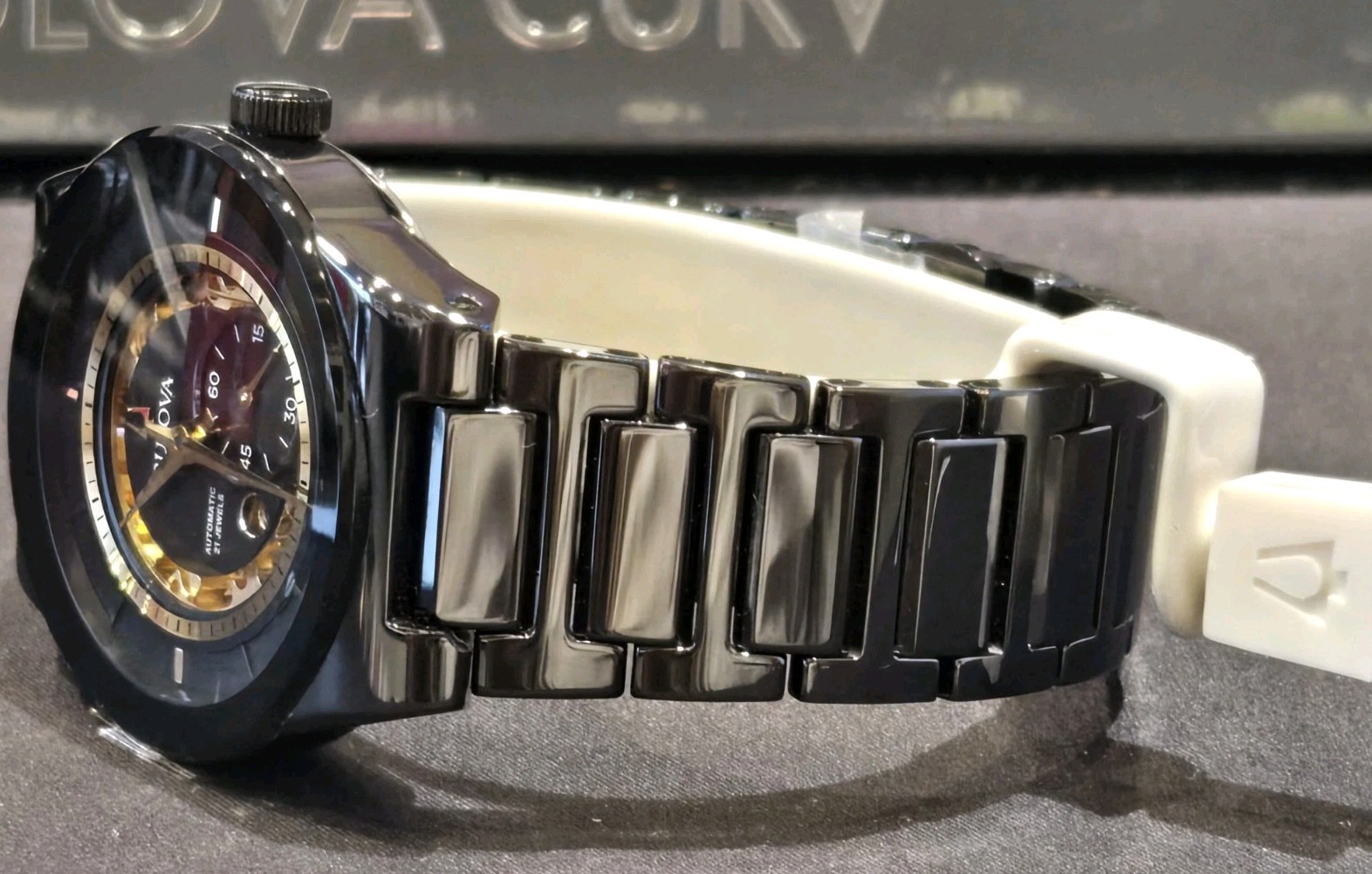 STORE DISPLAY Bulova Modern Millennia Automatic Skeleton Black Mens Watch 98A291