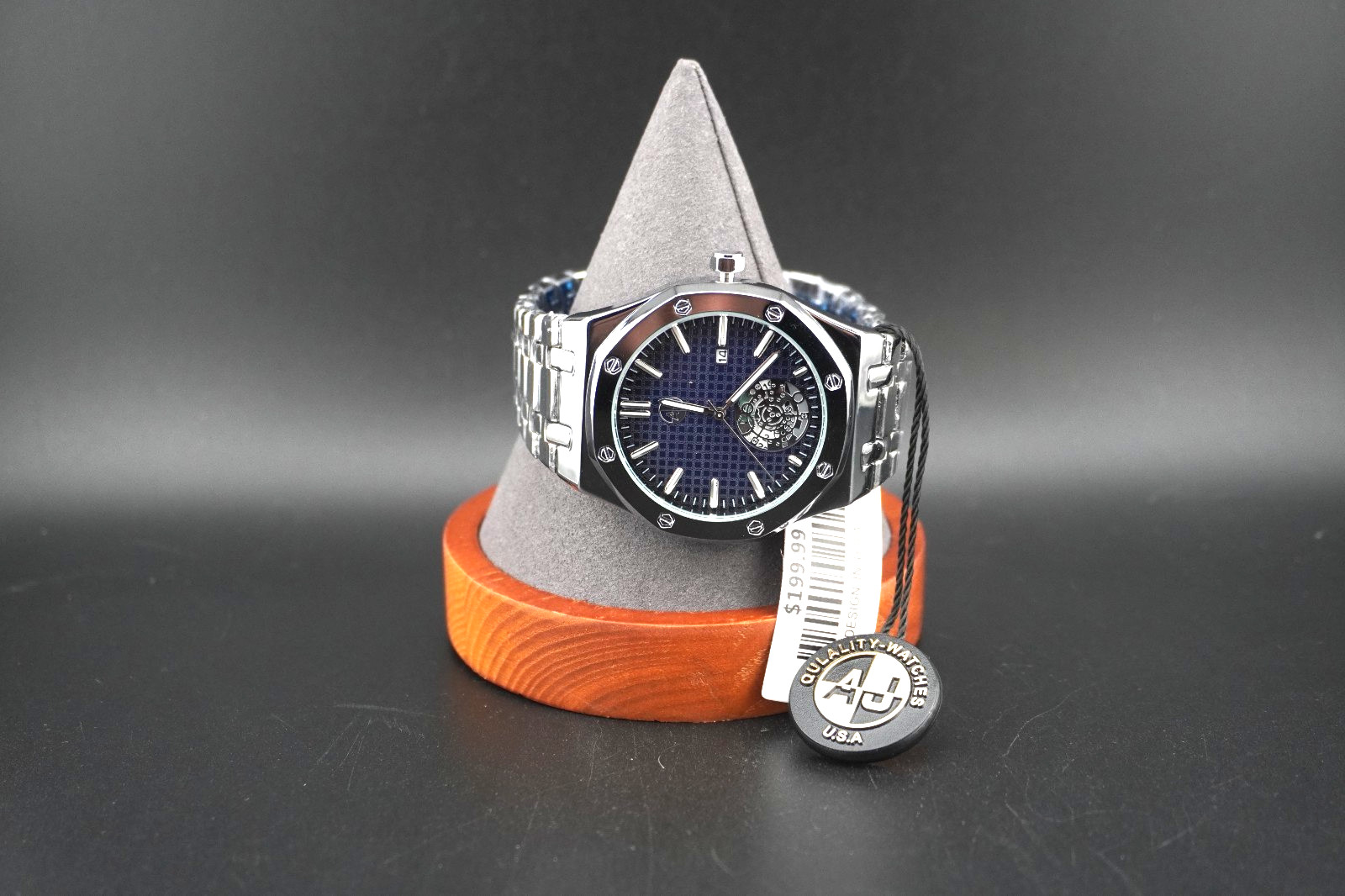 Watch AJ USA(NEW) In Carrying Case – Black Dial. QUALITY WATCH Stainless Steel.