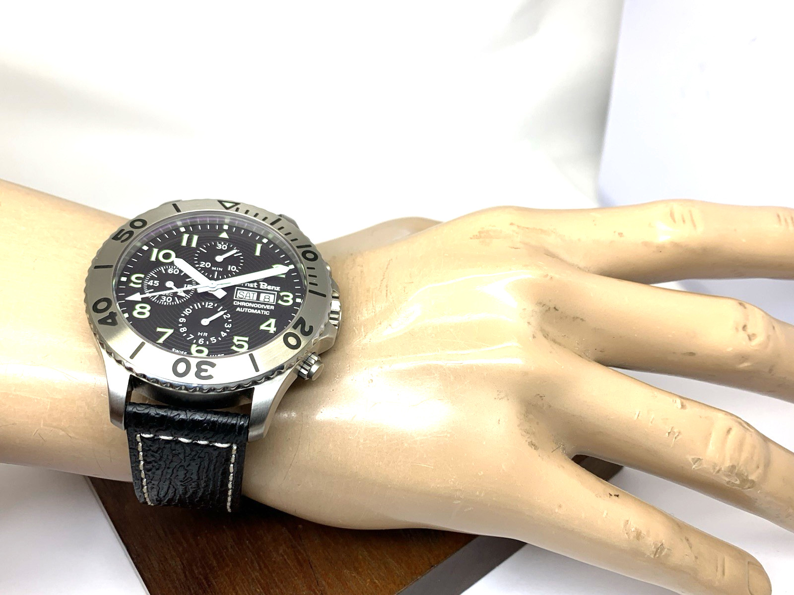 Ernst Benz Men’s Watch GC10721 Chrono Diver Swiss Automatic Black Dial 47mm
