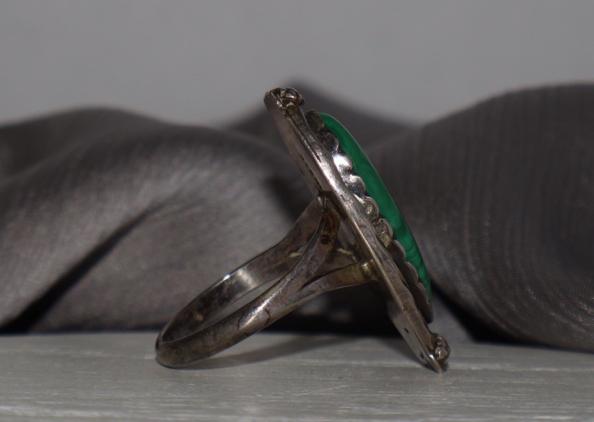 Navajo LY Sterling Malachite Ring 7G / Sz 8