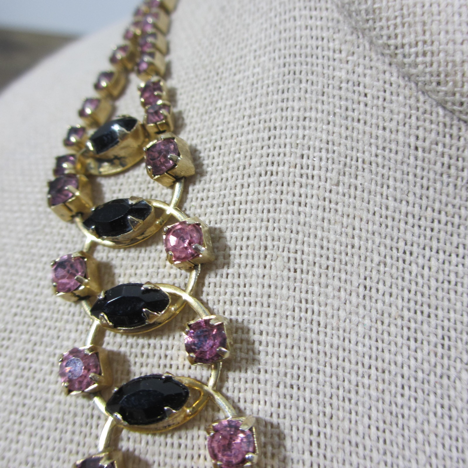 Vintage Rhinestone Necklace Purple Black Gold Tone Choker Collar 15 Inch