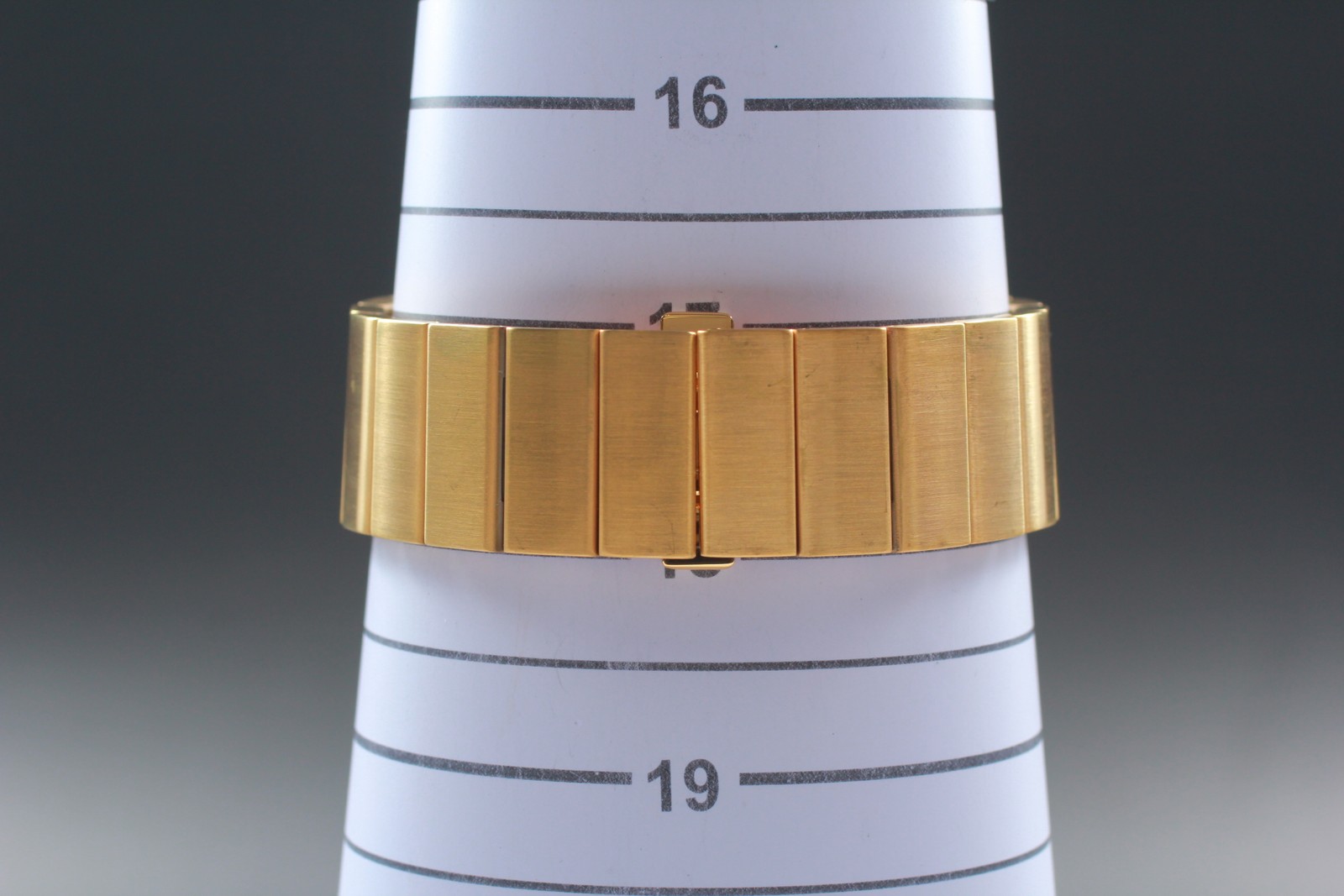 [MINT] ISSEY MIYAKE Tokujin Yoshioka designed GOLD NY0N005 Men’s Watch