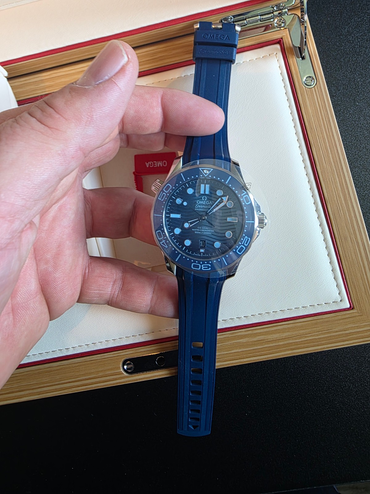 NEW NEVER WORN OMEGA 75th Anniversary Edition Seamaster Diver Summer Blue 300M