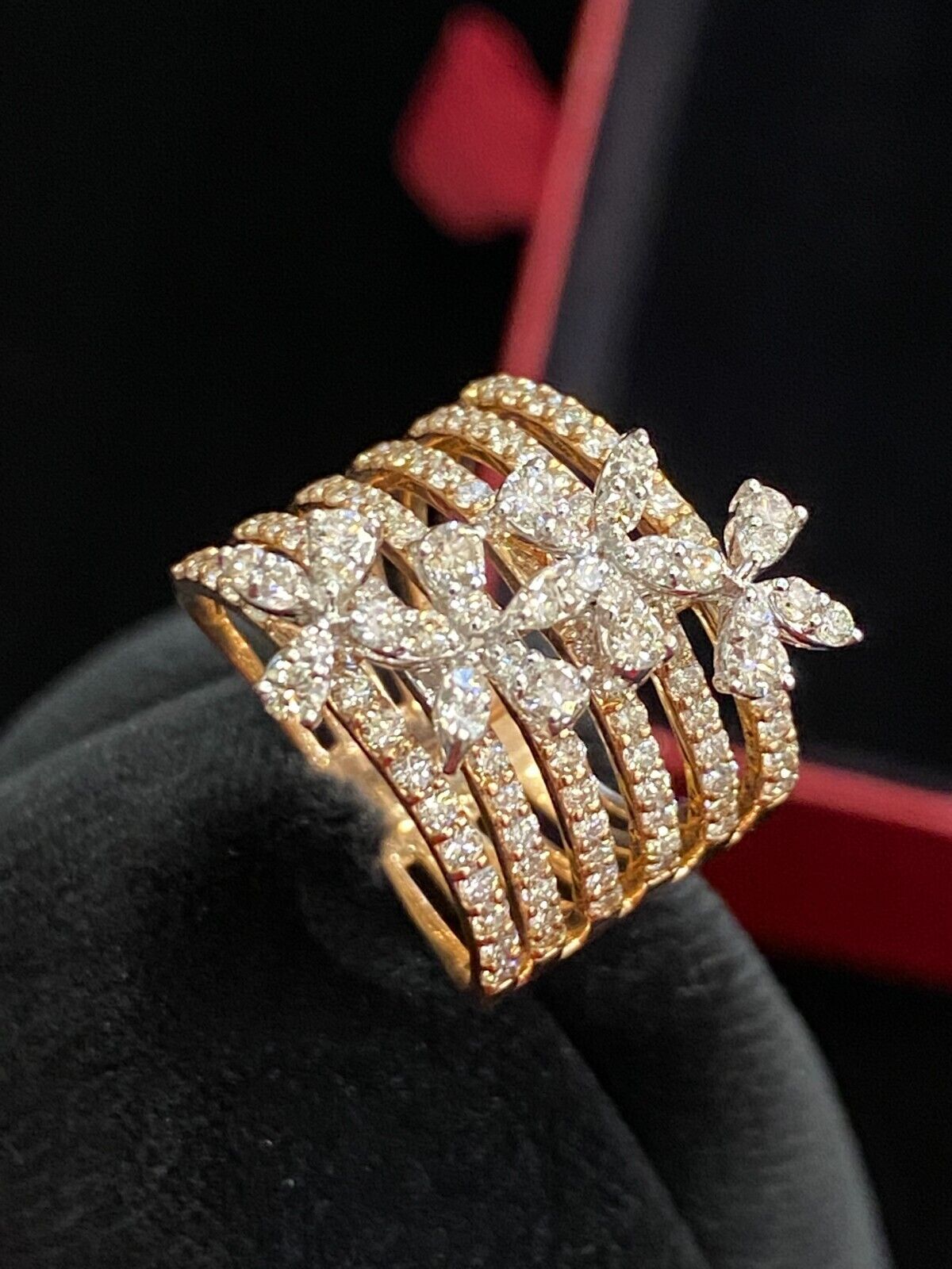Pave 1.90 Cts Round Brilliant Cut Diamonds 3-Flower Wedding Ring In 585 14K Gold