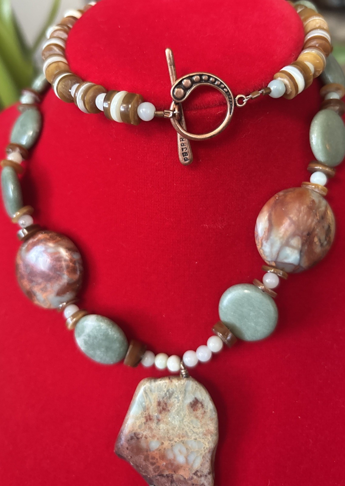 Southwest JBB Beautiful Agate Multi-Stone Necklace Signed Unique Statement Piece