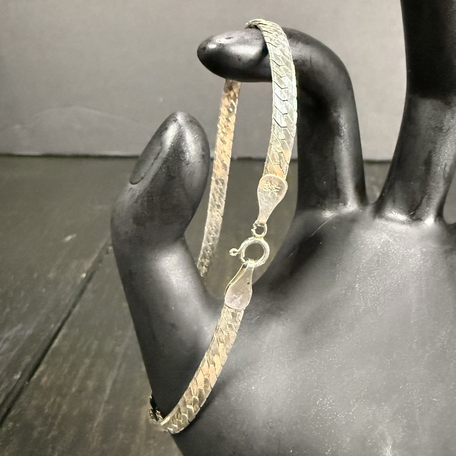 Silver Herringbone Chain Bracelet Approx 8”/5mm Marked & Tested
