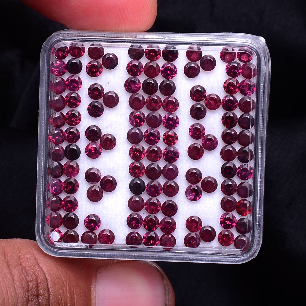 114 Pcs Natural Rhodolite Garnet 2.70mm Round Cut Untreated Sparkling Gemstones