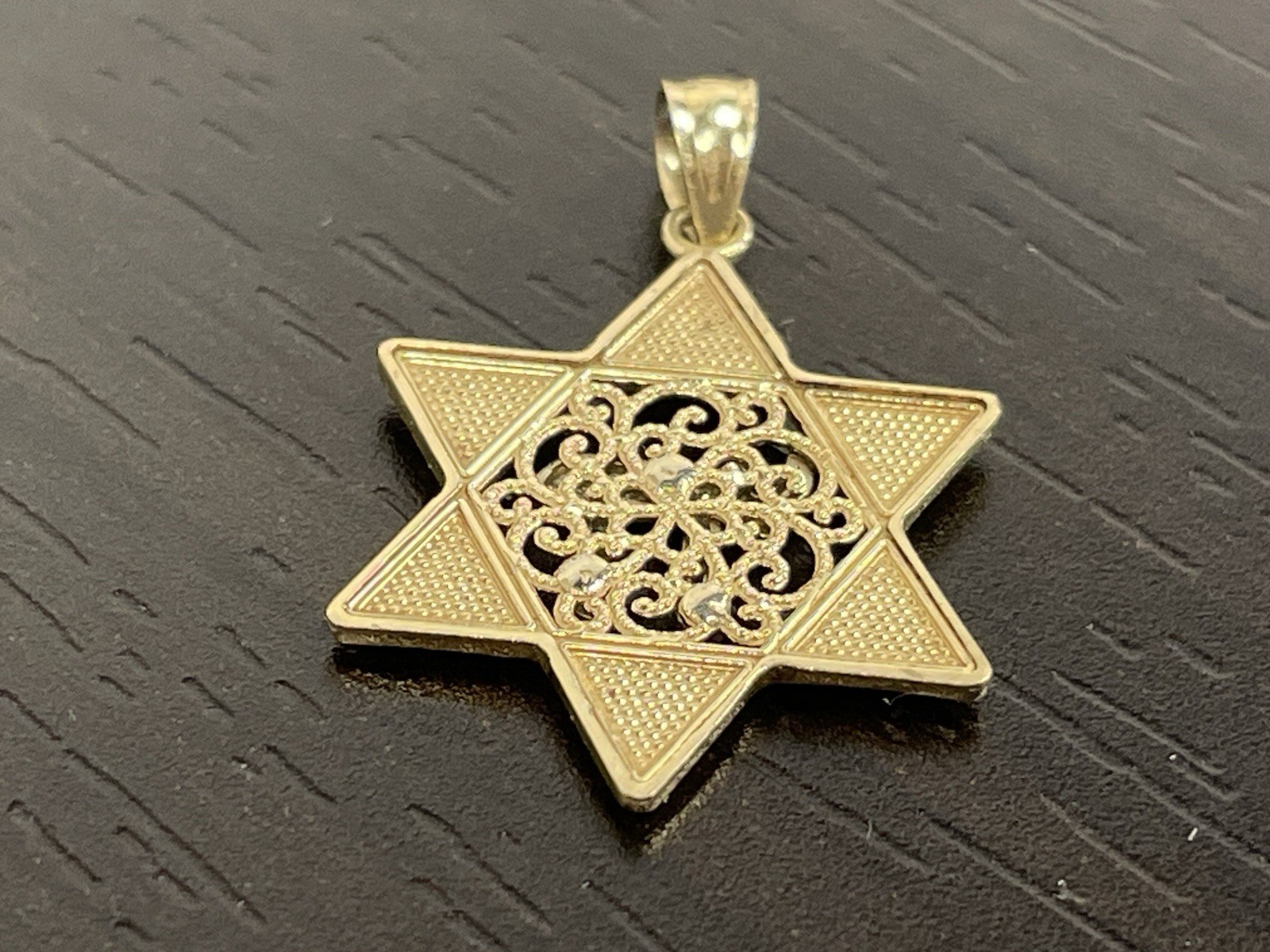 14k Two-tone Gold Polished Star of David Chai Pendant Necklace Mens Womens