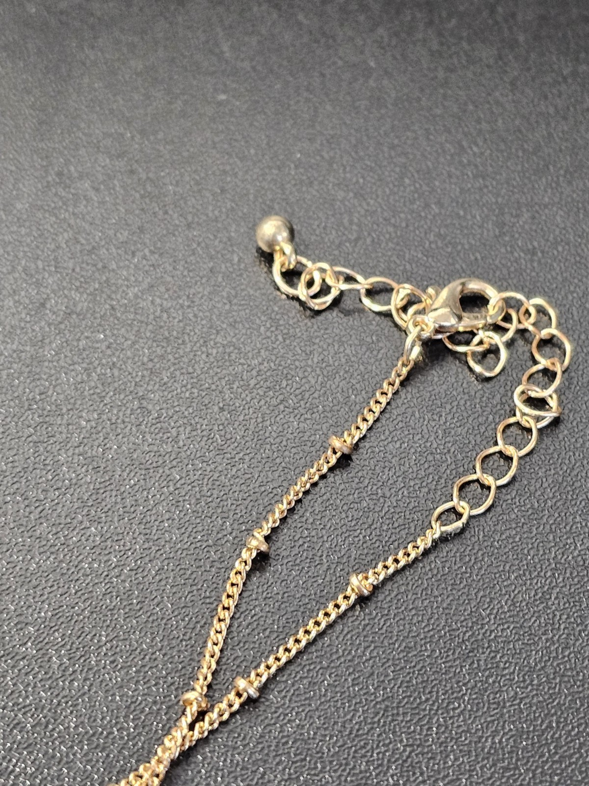 Gold Tone Station Chain Necklace Clover Flower Pendant Clear Rhinestone Costume