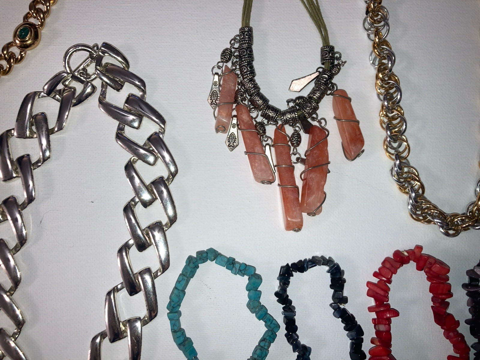 Lot Of 12 Pieces Of Costume Jewelry Stones Metal Bracelets Necklaces Excellent