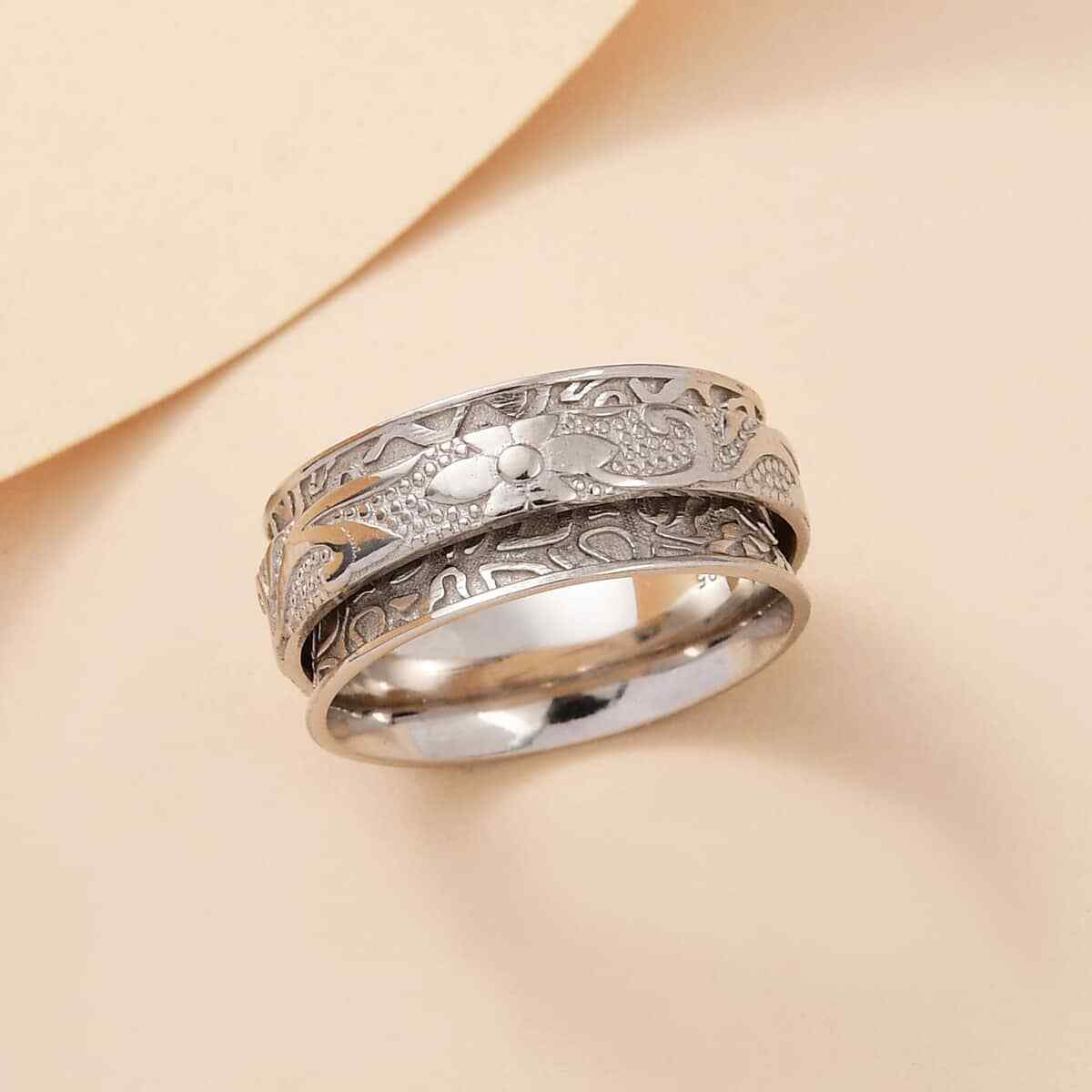 Spinner Ring in Sterling Silver 4.90 Grams Size 6