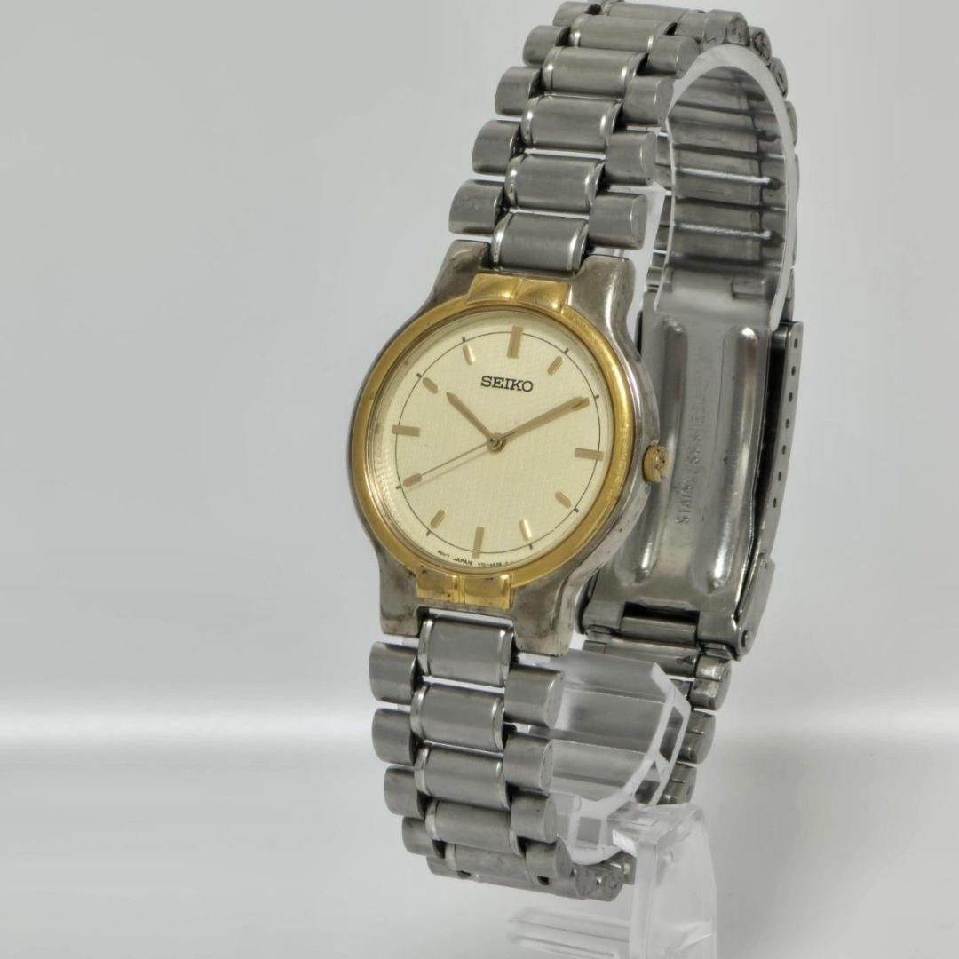 SEIKO V701-A090 Two-Tone Quartz Men’s Watch Non-Working