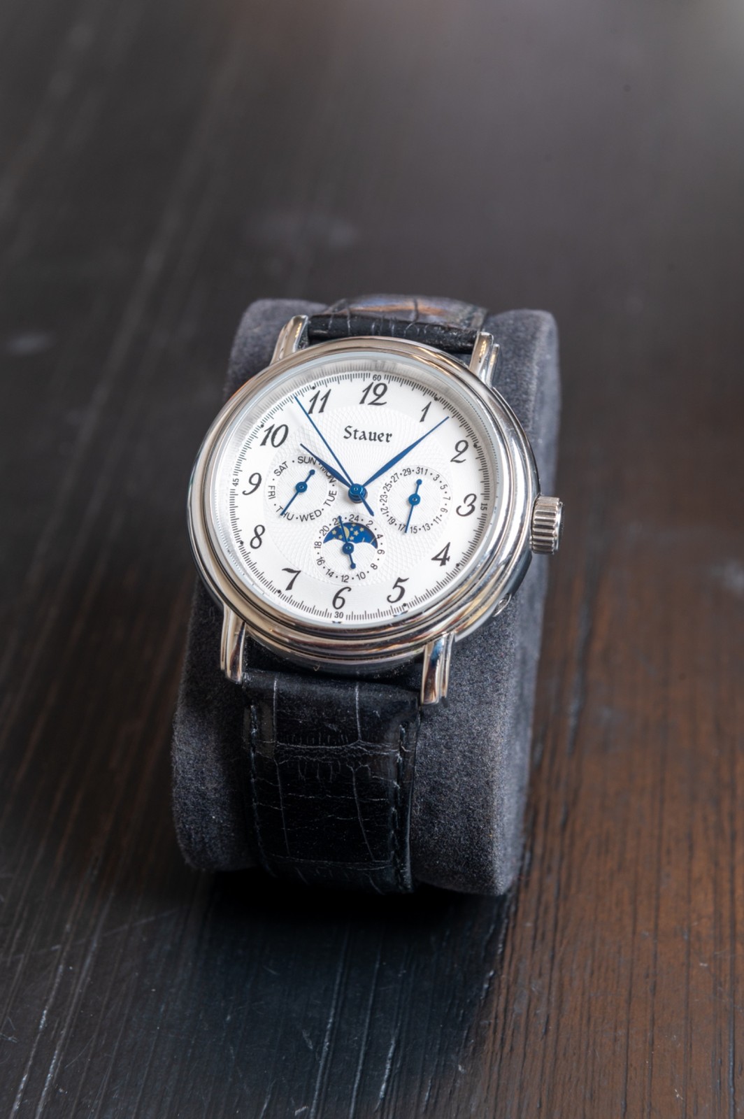 Stauer T12214BLK 35 Jewel Automatic Chronograph Moon Phase Watch – Old Stock