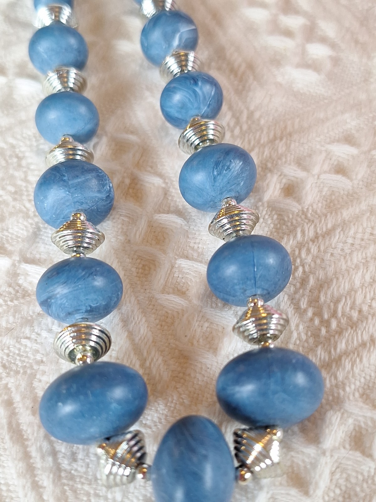 Vintage Cornflower Blue Necklace Plastic Resin Silvertone Accents 18″