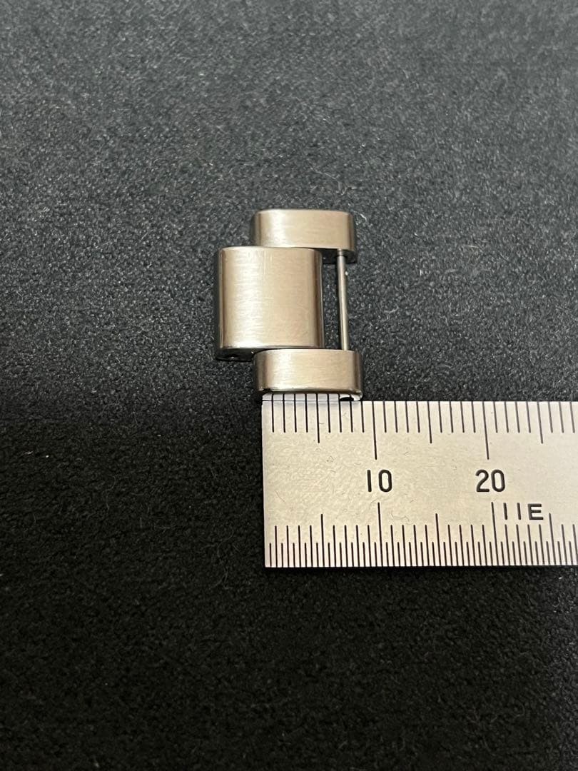 Grand Seiko Genuine Link for Stainless Steel Straps: SBGX, SBGP, SBGN, etc.