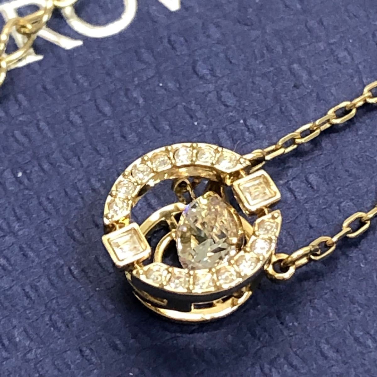 Swarovski Sparkling Dance Necklace Round Cut Crystal Pendant Gold Tone Chain