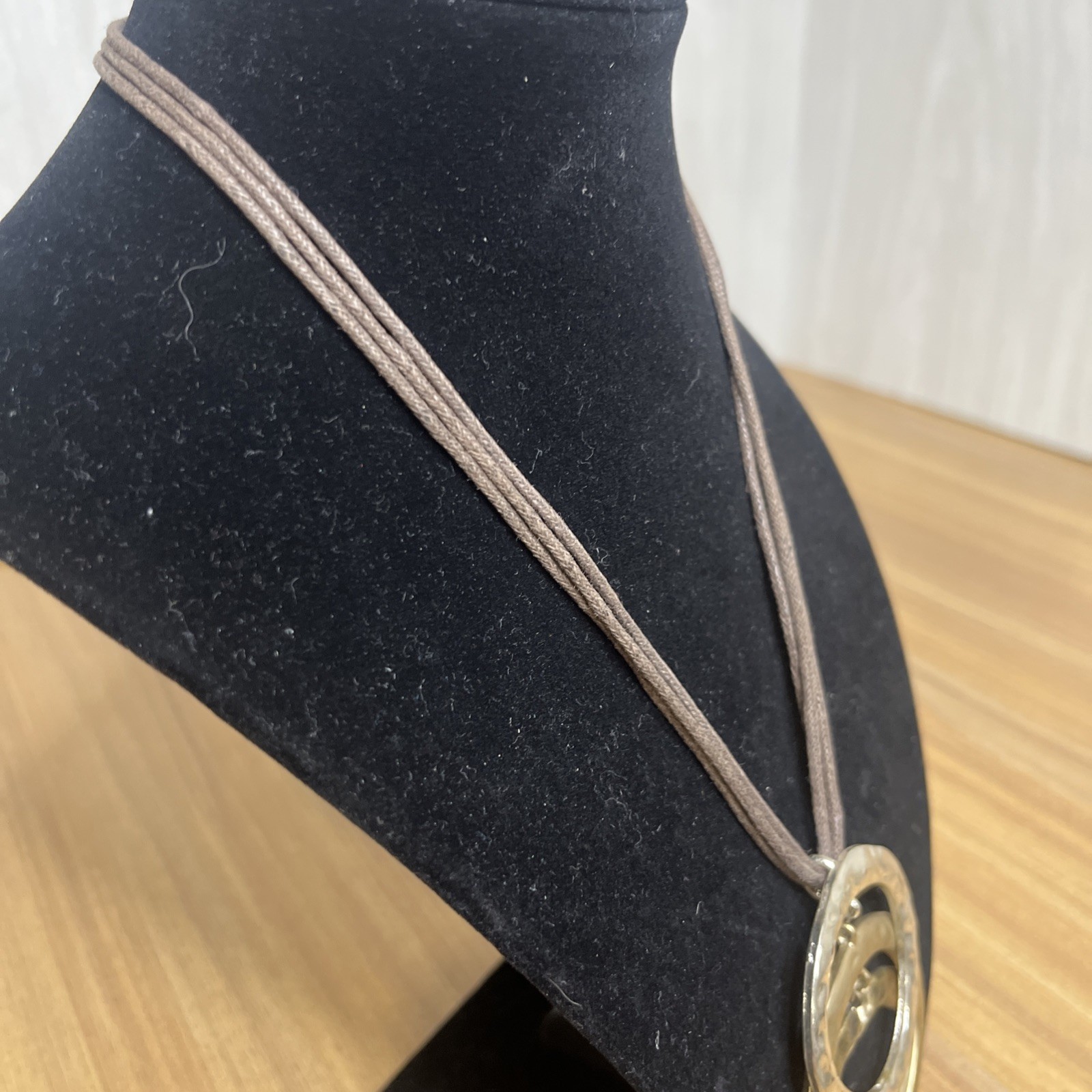 Chico’s Triple Circle Enamel & Goldtone Metal 2 Strand Leather Necklace