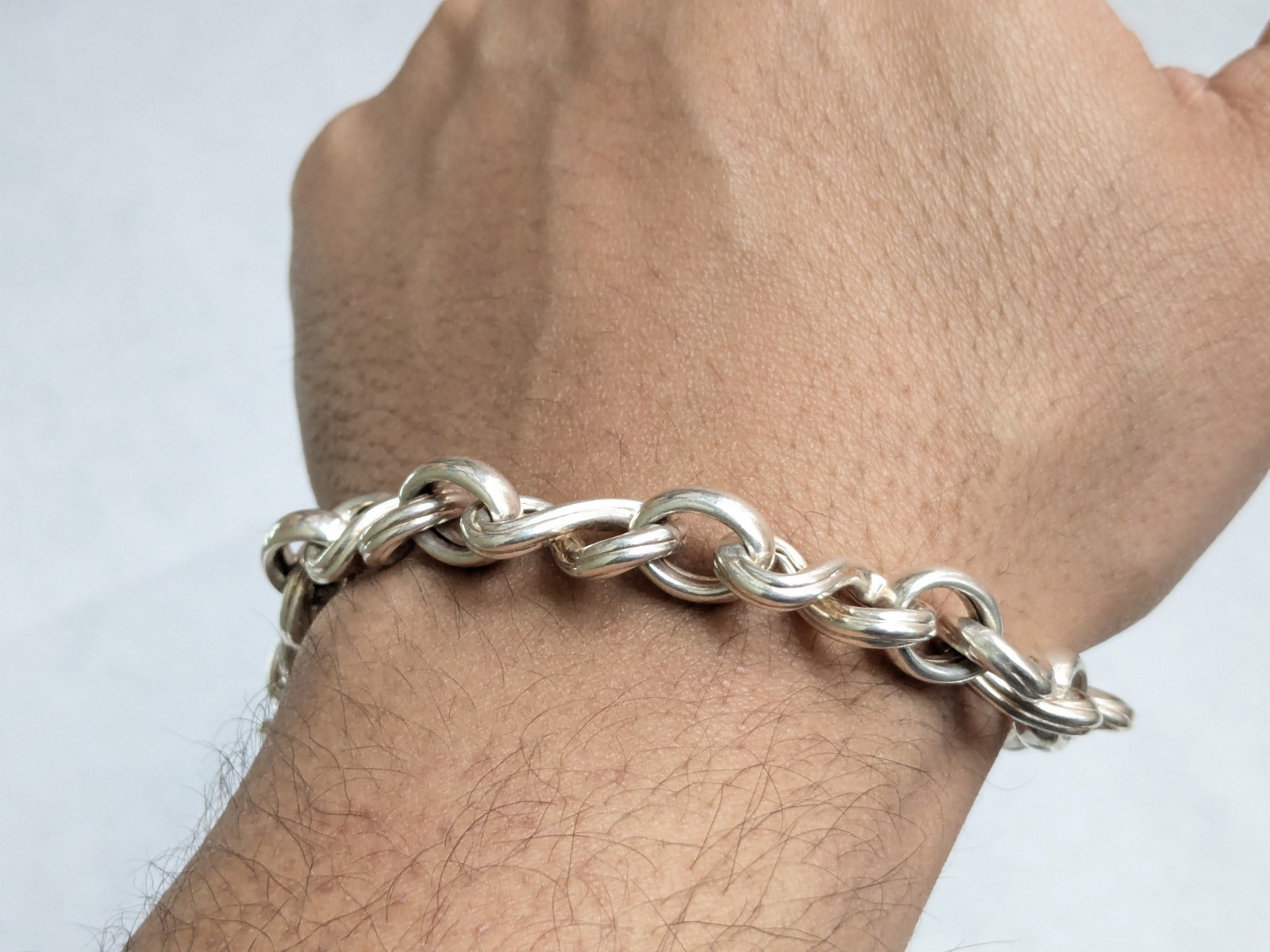 Vintage Sterling Silver Bracelet Infinity Bowtie Hollow Puffy 7″