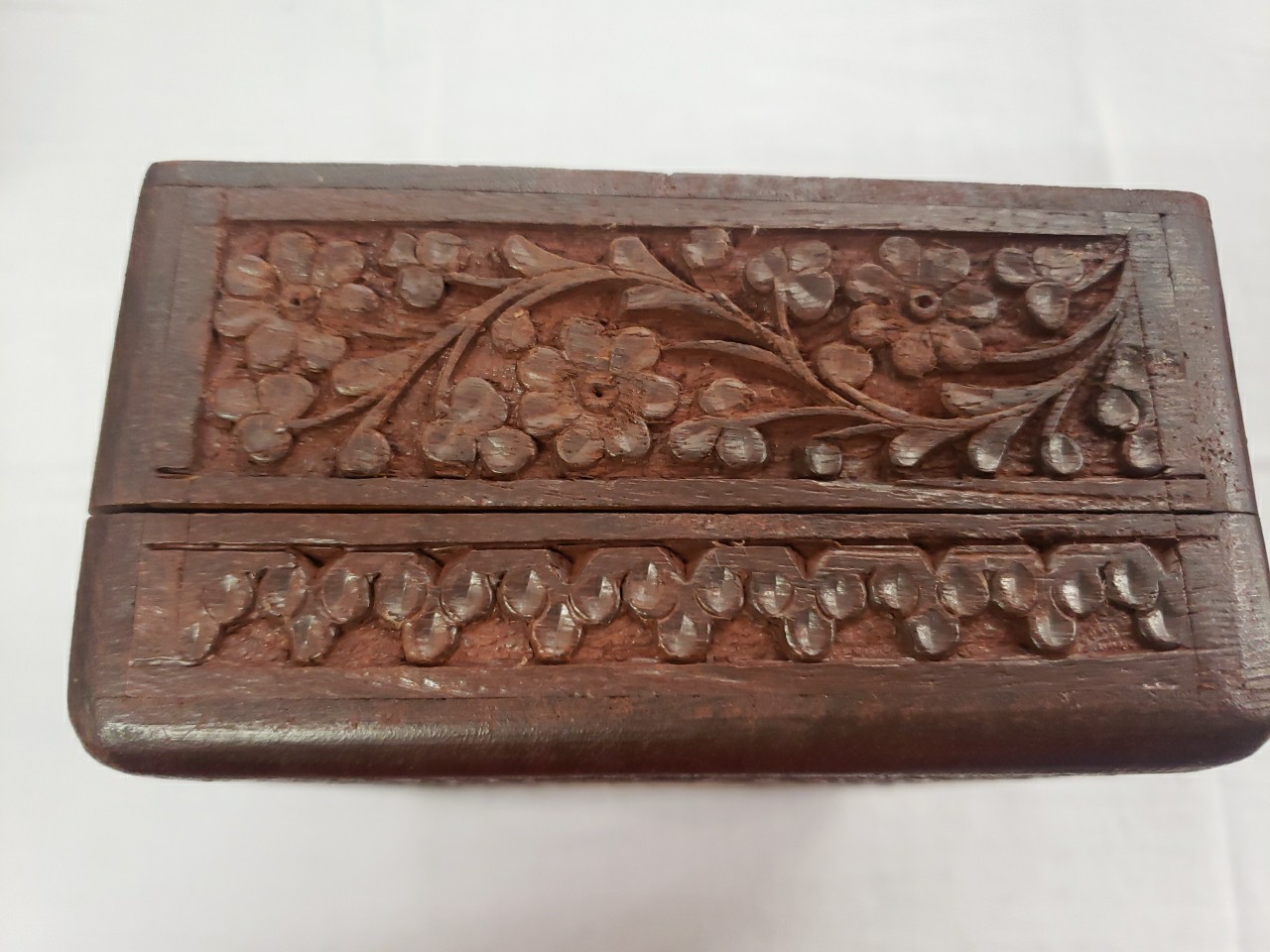 Taj Mahal Hand Carved Jewelry Trinket Keepsake Wooden Storage Box