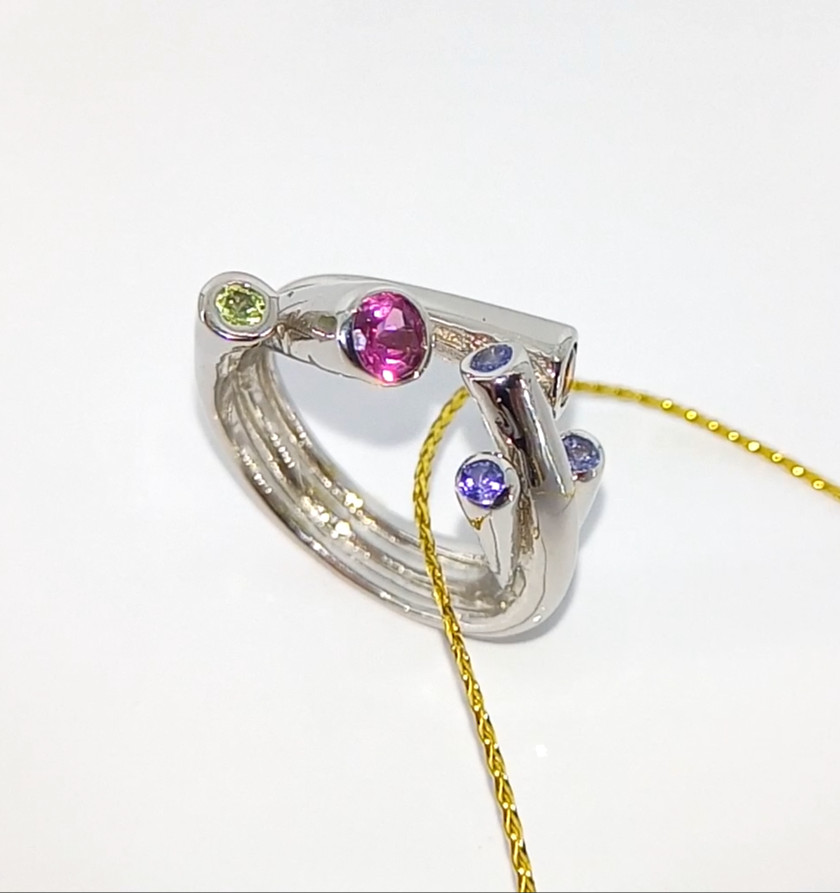 🔥🔥🔥Exquisite Sea Flower RING with Rhodolite, Tanzanite, Citrine & Peridot – Size 17