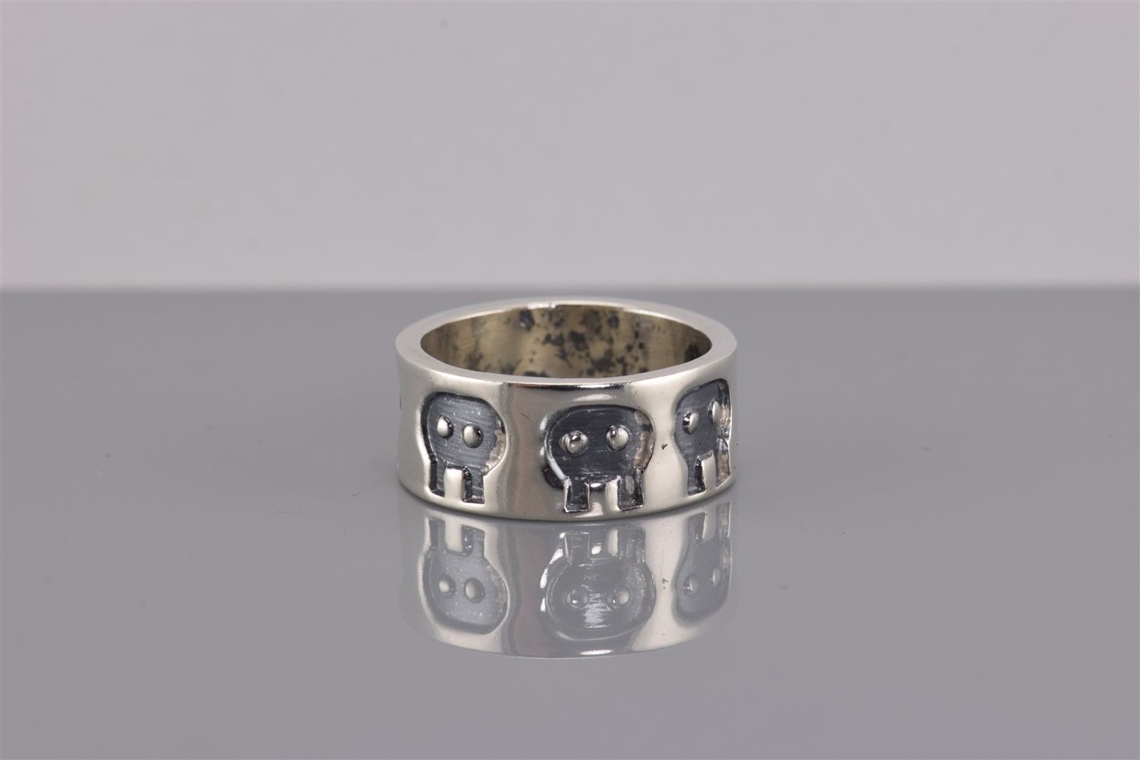 Sterling Silver Solid 8mm Carved Aliens Pacman Ghosts Band Ring Mex 925 Sz: 6