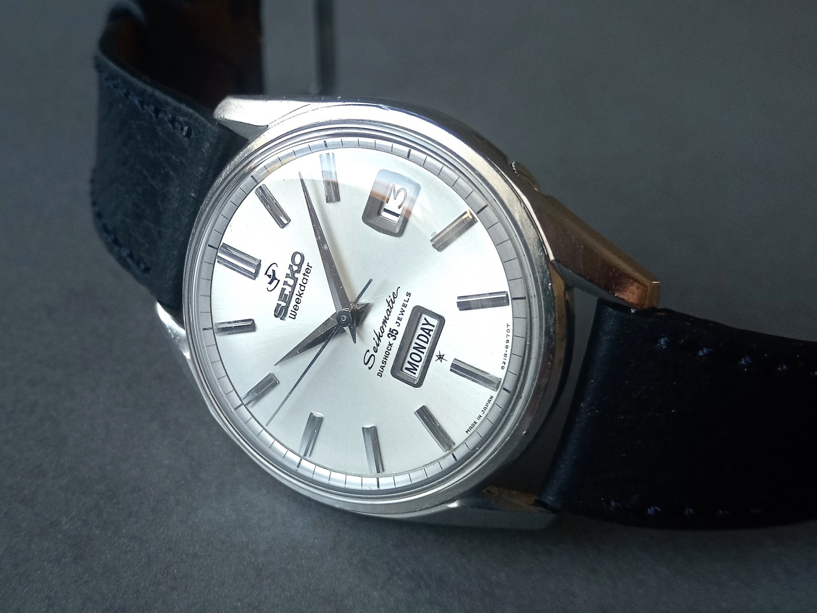 Seiko Weekdater Seikomatic 6218-8970 35 Jewels Vintage