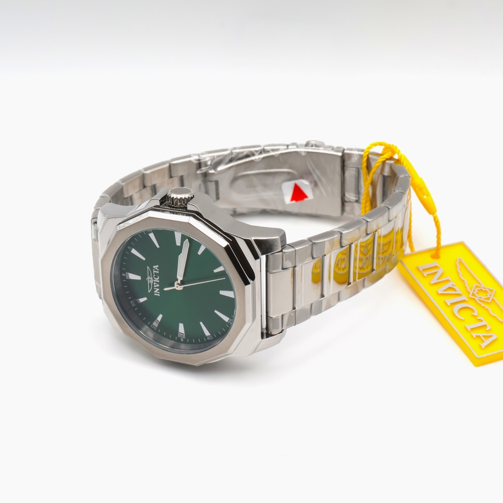Invicta 46833 Speedway 42mm Silver Case Green Dial Flame Fusion Bracelet Quartz