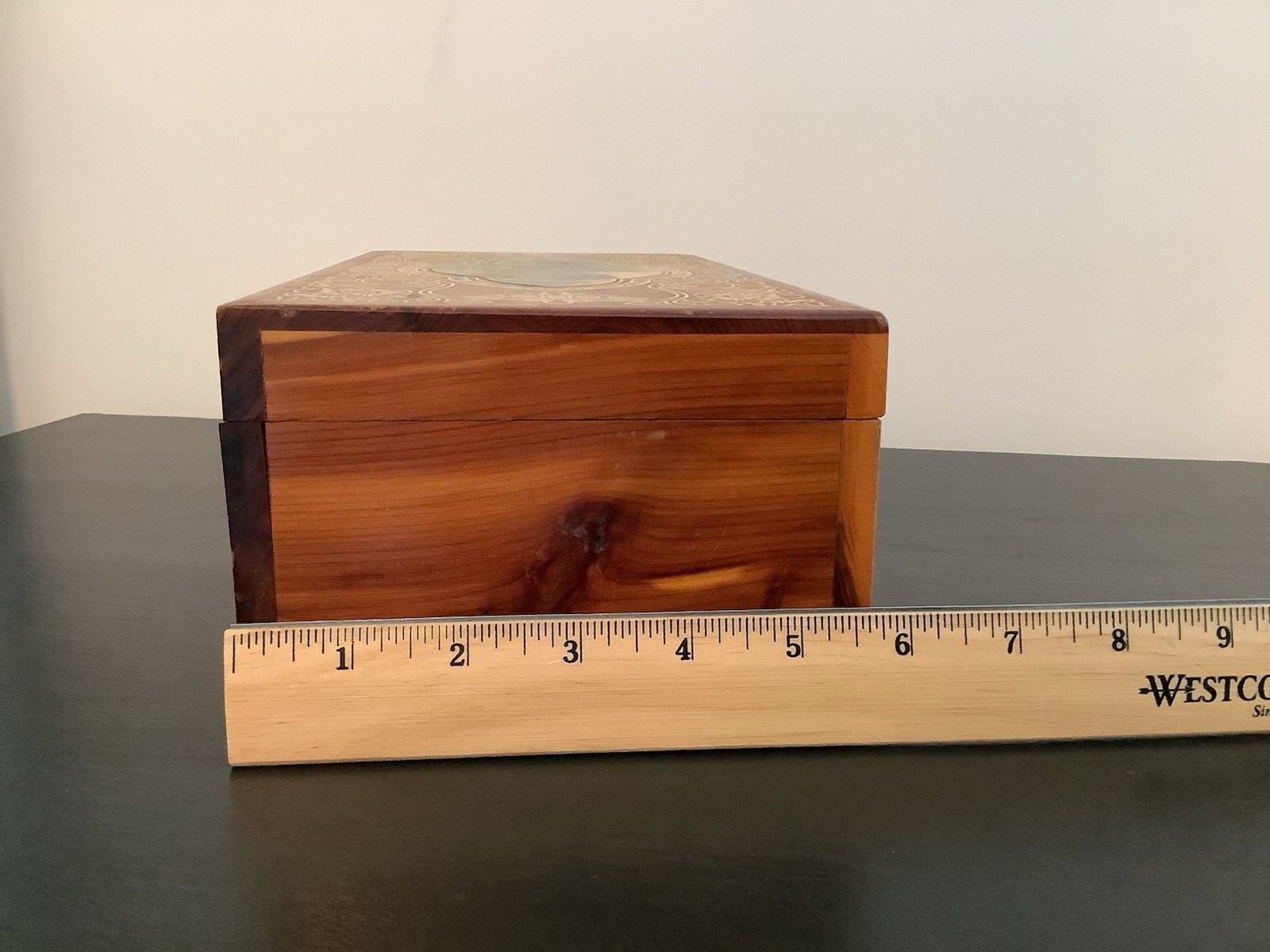 Vintage Cedar Wooden Keepsake Box Landscape Lid Rustic Jewelry Storage Cottage
