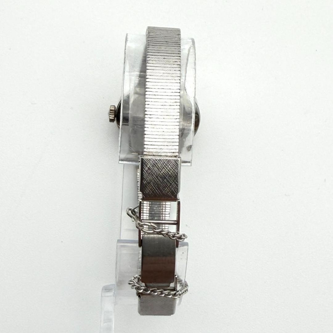 Rare Seiko 23-jewel manual-winding oval watch, special edition, women’ 〔NEW〕