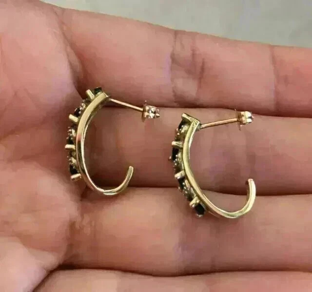 2Ct Round Lab Created Blue Sapphire Huggie Hoop Earrings 14K Yellow Gold Plated