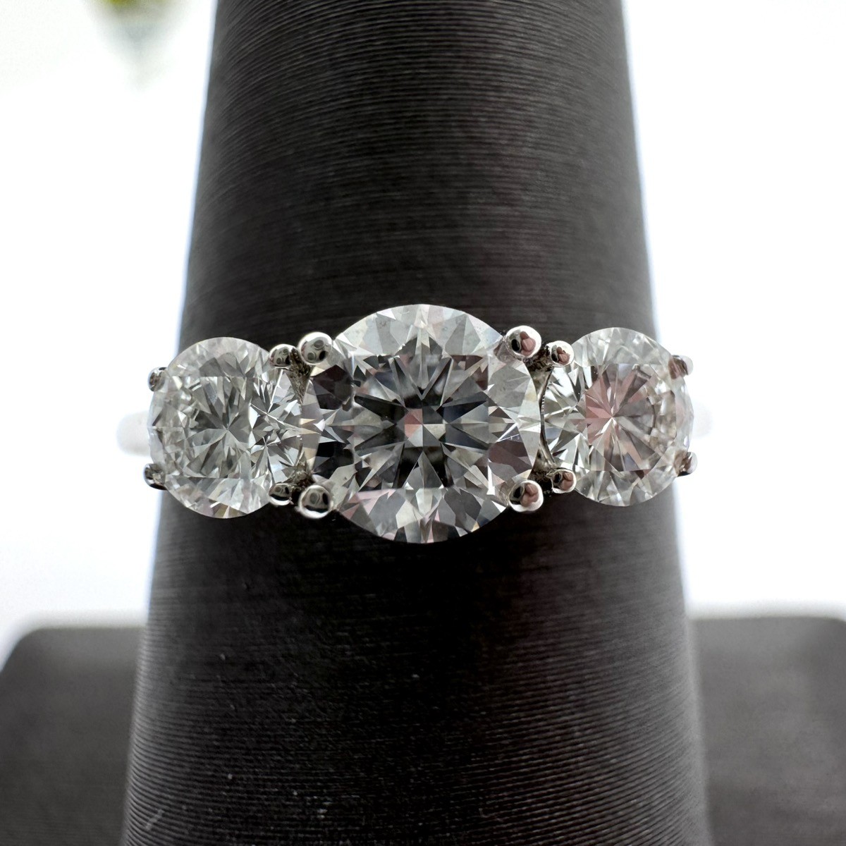 1.95G 14K 585 White Gold 0.80ctw LAB Diamond Ring! (CMP109310)