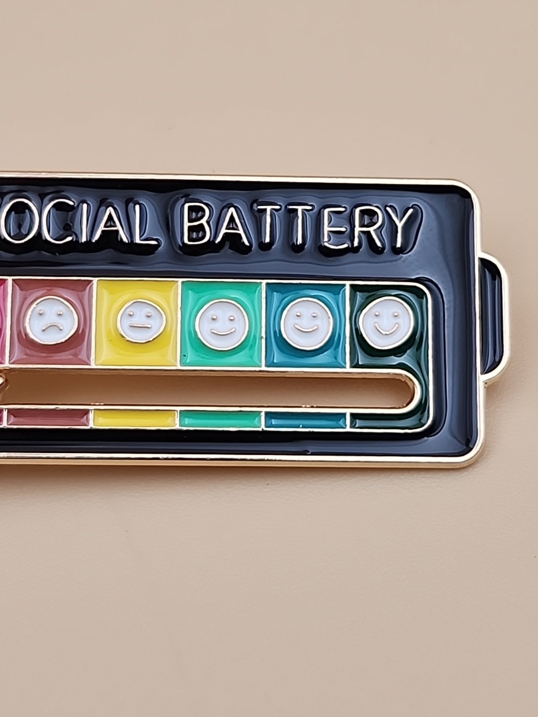 2 pack Interactive My Social Battery Emoji/My Moodtracker Emoji Enamel Pin NEW