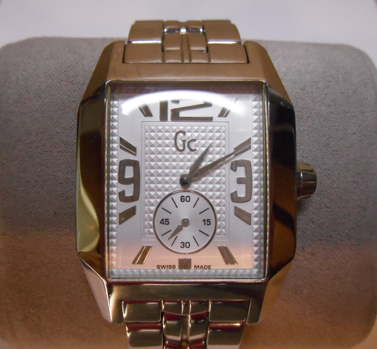GC Guess Collection Men’s White Dial Steel Swiss Made Watch GC19008G Sapphire