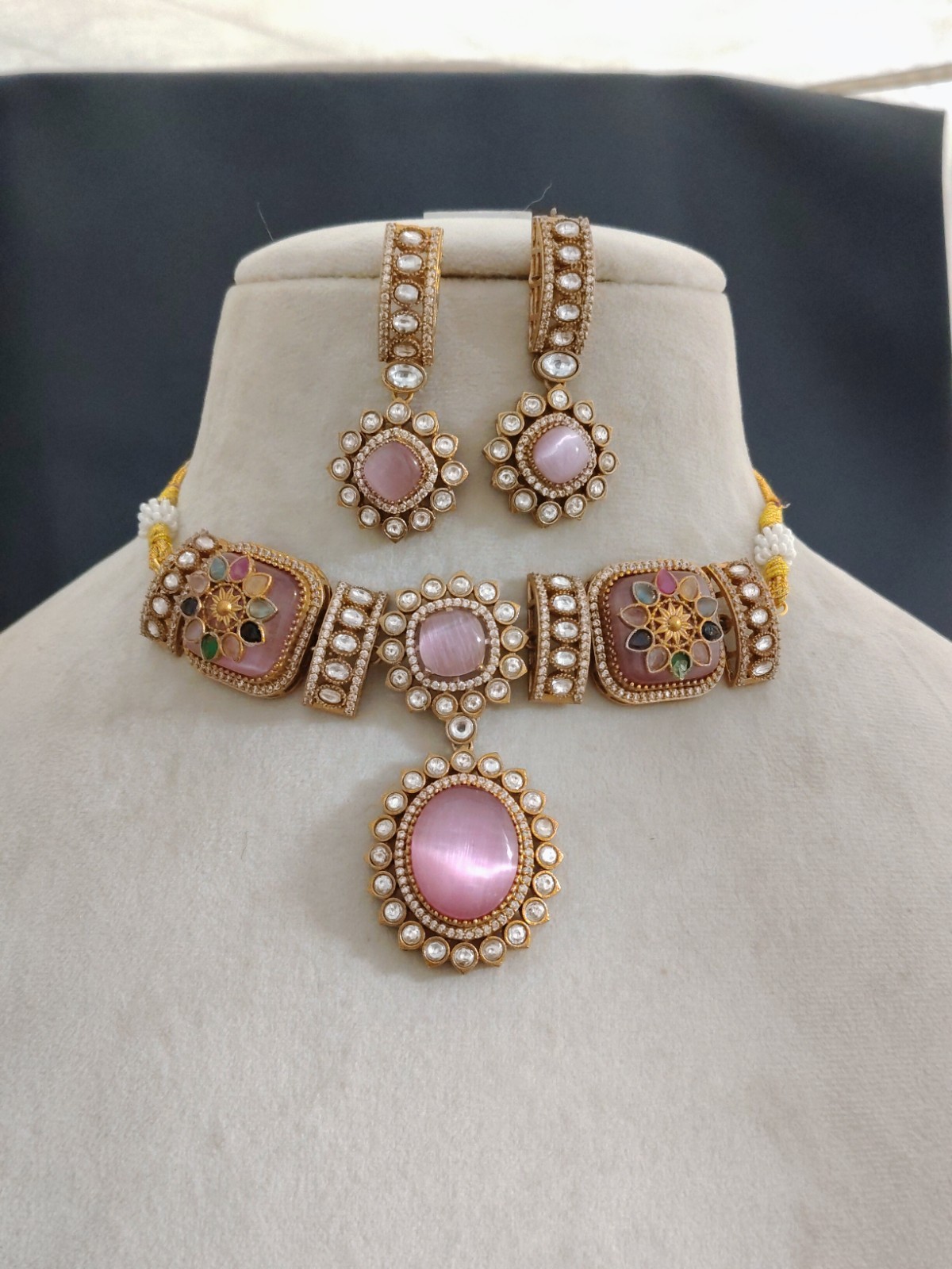 Alishba Pink Kundan Choker Necklace Set with Meenakari Accents Roz Jewellers.
