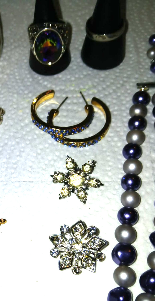 2 Lovely Necklaces + Cuff Bracelet+ 2 Rings+ 2 Pins+ 2 Earrings* #229