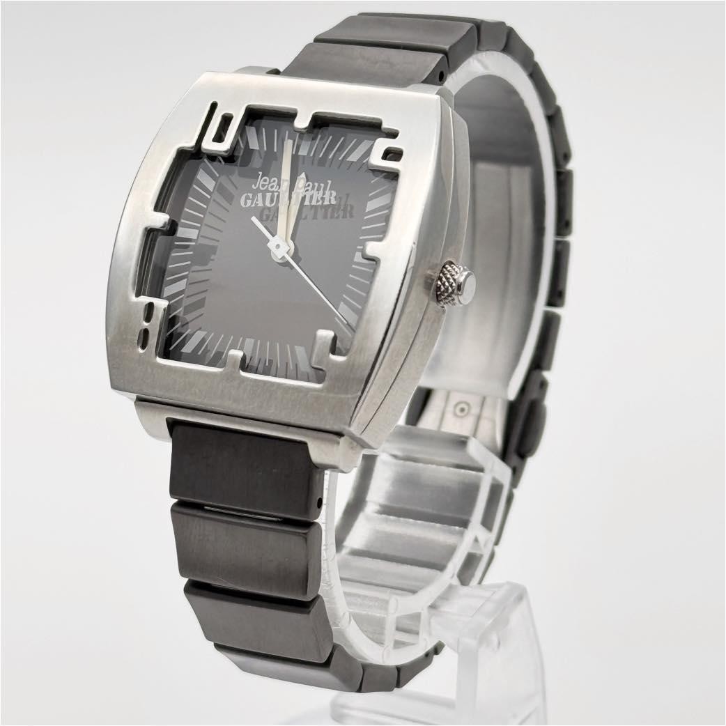 Jean Paul GAULTIER 1036 S040672 HSB Analog Quartz Watch 41mm Analog In hand