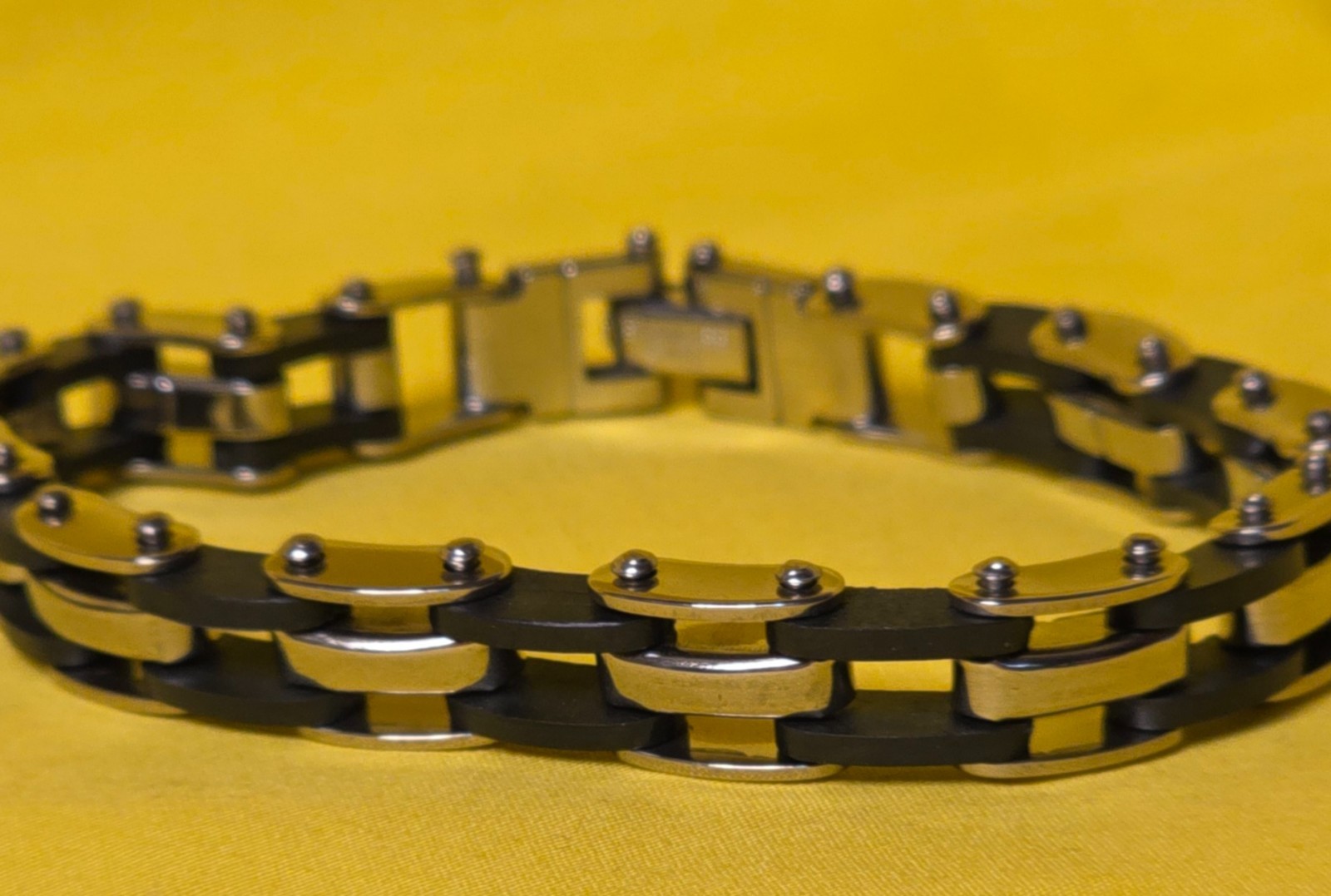 Stainless steel bike chain bracelet