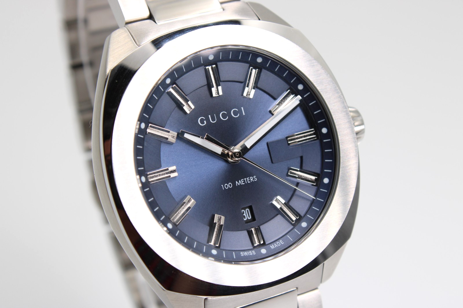 GUCCI GG2570 YA142303 Quartz Blue Dial Men’s Watch 41mm