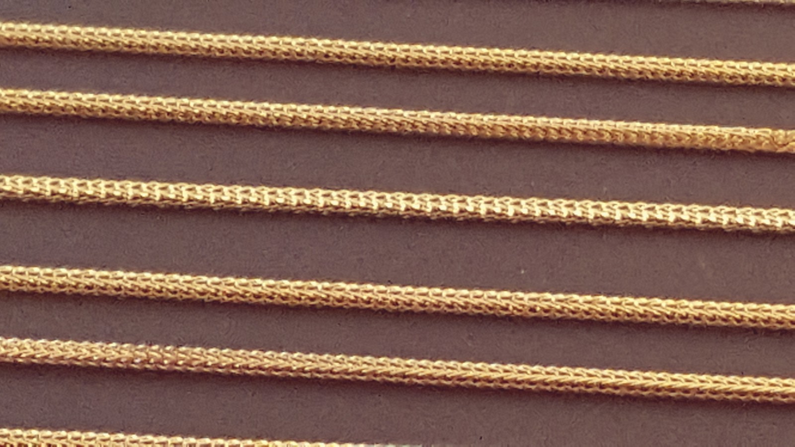 14k Solid Yellow Gold Italian 0.85 mm Square Wheat Chain Necklace 16″, 20″, 22″.