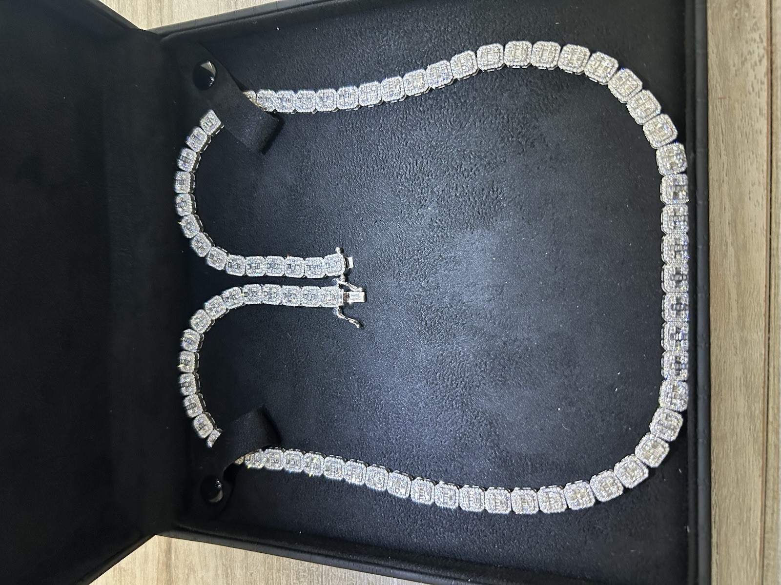 10K White Gold Diamond Tennis Necklace 10.2ctw G VS1 Round Box Clasp
