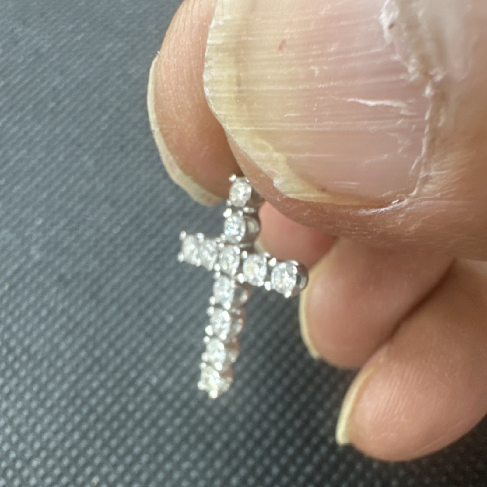 White Gold 14k 1.15 gms.Cross Natural Diamond 0.50 Cts.G sI 2 I 1. 1 inches long